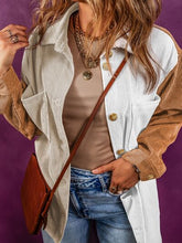 Gerippte Jacke mit Farbblockdesign und Taschen zum Knöpfen