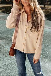 Jacke mit überschnittenen Schultern und Knopfleiste