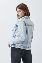 Chaqueta vaquera lavada con botones RISEN