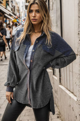 Chaqueta con bolsillos, botones y hombros caídos