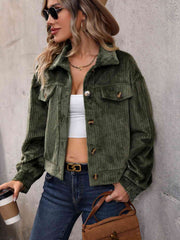 Jacke mit Kragen, Knopfleiste vorne und Taschen