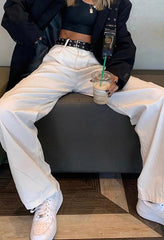 Side Pockets Straight-leg Boyfriend Jeans - HouseofHalley