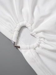 Camiseta corta de manga corta con corte de corazón en color liso