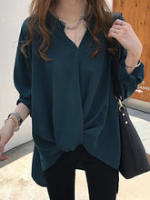 Chiffonbluse mit langen Ärmeln und V-Ausschnitt in Volltonfarbe