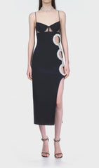 VESTIDO MIDI CON PARTIDO EN NEGRO