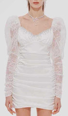 PLEATED DRESS WITH LACE PUFFED SLEEVES IN WHITE