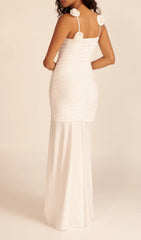 Weißes Maxikleid mit Blumenmuster und Strapsen