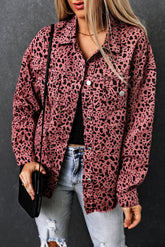 Chaqueta vaquera con botones y estampado de estrellas rosas y lunares de animales