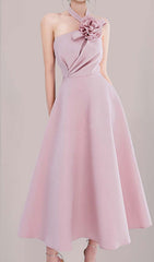 Neckholder-Midikleid mit 3D-Blumen in Pink