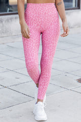 Knöchellange Leggings mit hoher Taille und Leopardenmuster in Rosa