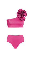 ZWEITEILIGES BADESET MIT SCHULTERDETAILS