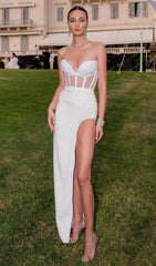 VESTIDO MÁXIMO DE GASA SIN TIRANTES EN BLANCO