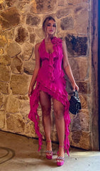 RÜSCHENKLEID MIT TIEFEN AUSSCHNITT IN PINK