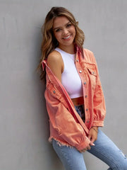 Einreihige Jeansjacke mit Knopfleiste und langen Ärmeln, zerrissenem, rohem Rand und Used-Look-Kragen