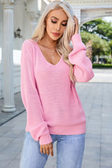 Rosa Rippstrickpullover mit V-Ausschnitt