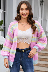 Cárdigan de punto trenzado con frente abierto y rayas en contraste rosa