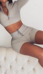 SPORT TWO-PIECE SET IN GREY