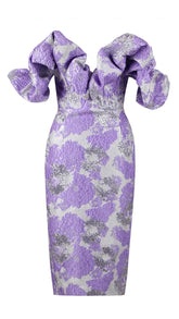 TRÄGERLOSES MIDIKLEID