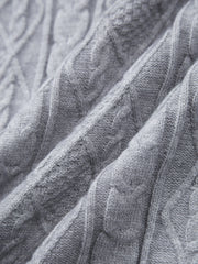 Suéter con capucha de punto cable