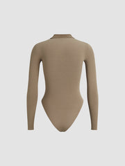 Body mit Kragen und Knopfdetail