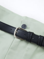 Faltenshorts mit Knopfgürtel