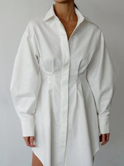 Kurzes Korsettkleid mit Knopfleiste