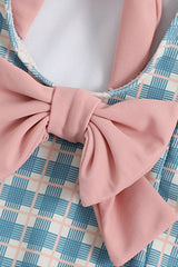 Blauer Badeanzug mit Herzausschnitt und hoher Taille