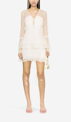 MIDIKLEID MIT BLUMENSPITZE UND STUFEN IN elfenbein