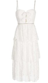 WEISSES MIDIKLEID MIT SCHLEIFE VORNE