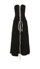 TRÄGERLOSES MAXIKLEID MIT SCHNÜRUNG VORNE IN SCHWARZ