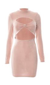 Kleid mit Hohlknoten