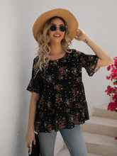 Blusa de gasa con estampado floral y cuello redondo de talla grande