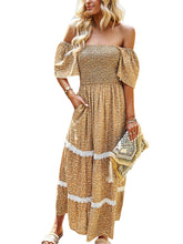 Temperamentvolles, lockeres, kurzärmliges Midikleid mit Polka Dots