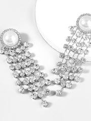 Ohrringe mit Perlen und Kristallquasten