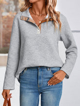 Bequemer und lässiger Kapuzenpullover mit langen Ärmeln und karierten Nähten – Geschlossen – Raglan – Armband – V-Ausschnitt – Juwel