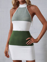 Minivestido de punto con cintura elástica a rayas y espalda descubierta