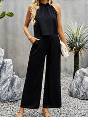 Ärmelloses Set mit Taschen im griechischen Ausschnitt