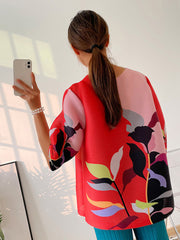 Camiseta de cuello redondo con estampado plisado