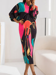 Vestido midi plisado con cuello en V fino y estampado elegante