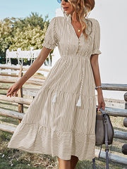 Vestido midi de rayas con temperamento de moda