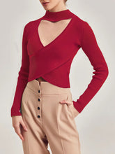 Stilvolles und verführerisches sexy Langarm-T-Shirt mit geripptem Kreuzmuster