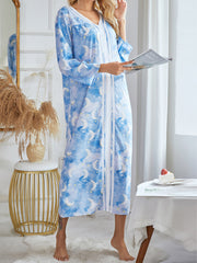 Pijama holgado y cómodo con cuello en V y estampado