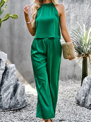 Ärmelloses Set mit Taschen im griechischen Ausschnitt