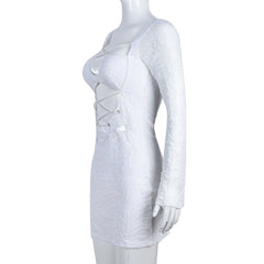 Oumeina Zada Herbst-Winter-Kleid, sexy Netz-Beflockung, durchsichtiges Cutout-Hüftkleid