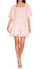 VESTIDO MIDI BLANCO CON BORDADO ABULLONADO