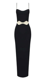 VESTIDO LARGO CON INSERCIÓN DE MALLA FESTOLADA EN NEGRO