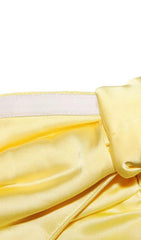 TRÄGERLOSES MINIKLEID IN GELB