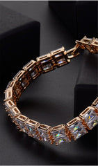 Temperament Quadrat Zirkon