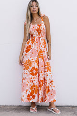 Vestido largo floral sin mangas con tirantes fruncidos y cordones en color naranja