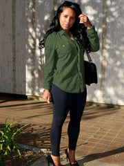 Lässige Jacke mit Knopfleiste und gerüschtem Besatz und langem Ärmel